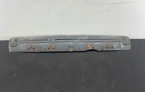 Audi Q7 4L Bottom radiator support slam panel 7L0805551