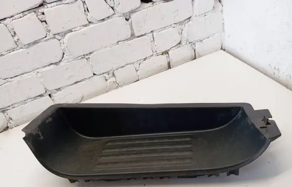 Volkswagen Transporter - Caravelle T5 Front sill trim cover 7H0863735A 200439