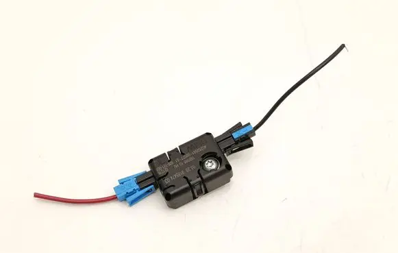 BMW 5 F10 F11 Aerial antenna amplifier 9185474