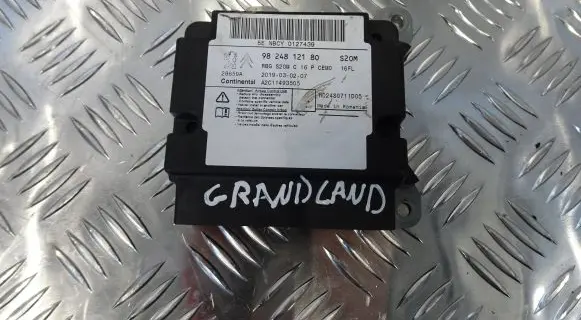 Opel Grandland X Airbag control unit/module 9824812180