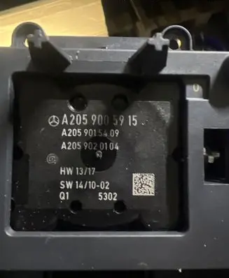Mercedes-Benz C W205 Head unit multimedia control A2059005915