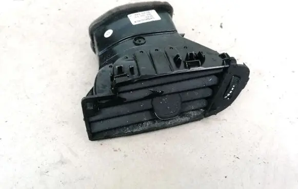Opel Astra K Dash center air vent grill 421283275 39079556