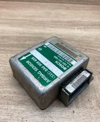 Audi 80 90 S2 B4 Airbag control unit/module 8A0959655 0285001085