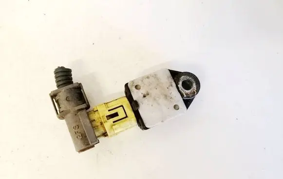 Toyota Corolla E120 E130 Airbag deployment crash/impact sensor 8917302030 89173-02030