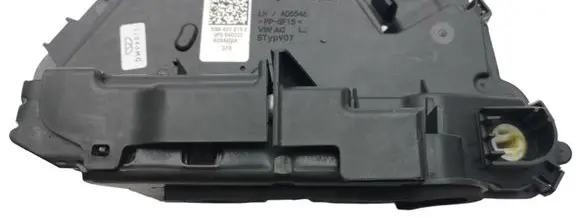 Volkswagen Tiguan Front door lock 5NB837015E