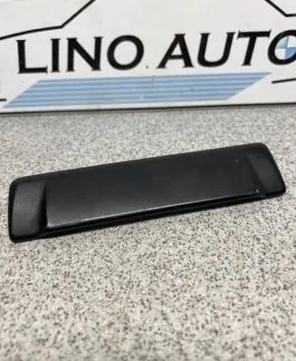 BMW 3 E30 Front door handle cover 1923996