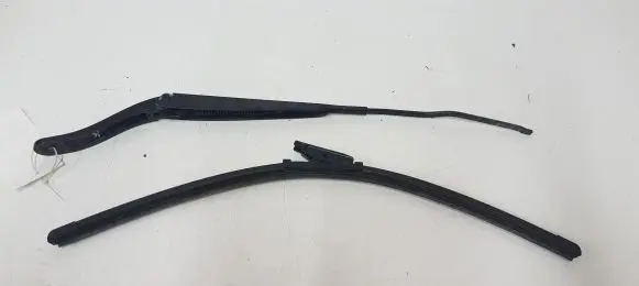 Citroen DS3 Windshield/front glass wiper blade 