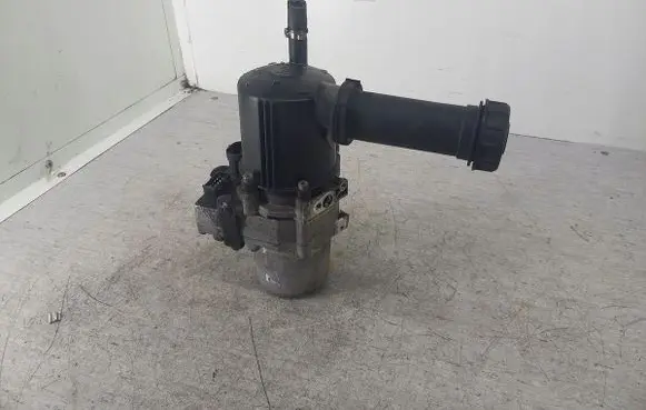 Peugeot 307 Power steering pump A50975219654151080