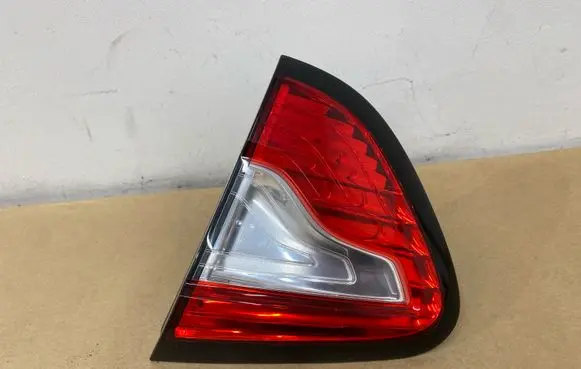 Renault Captur Tailgate rear/tail lights 265501712R