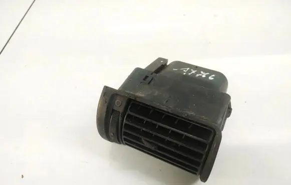 Audi A4 S4 B5 8D Dash center air vent grill 8D1820901