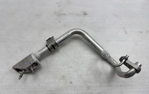 Ford Mustang VI Air conditioning (A/C) pipe/hose JR3B19E881AF JR3B19E881