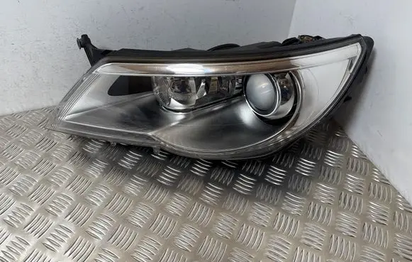 Volkswagen Tiguan Headlight/headlamp 5N1941031T 1ZS00954901 00954901000257