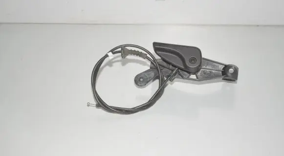 BMW X5 E70 Engine bonnet (hood) release handle 7148521 7184452 51437148521