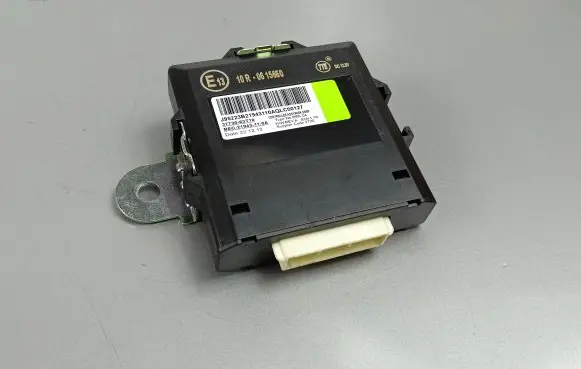 Suzuki SX4 S-Cross Other control units/modules 3773063T10
