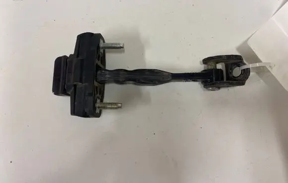 Ford Focus Front door check strap stopper