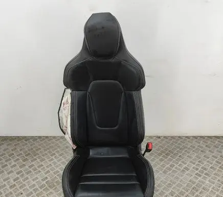 Porsche Taycan 9J1 Front passenger seat 992881106E