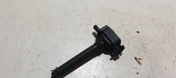 High voltage ignition coil