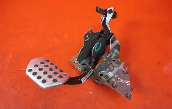 Citroen DS5 Brake pedal 84PK5C 0510134P