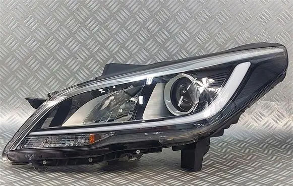 Hyundai Sonata LF Headlight/headlamp 92101E5000
