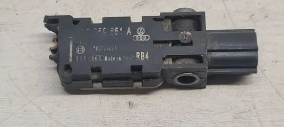 Audi A4 S4 B6 8E 8H Airbag deployment crash/impact sensor 8E0959651A
