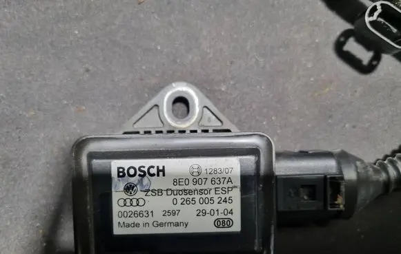 Volkswagen PASSAT B5.5 ESP acceleration yaw rate sensor 0265005245