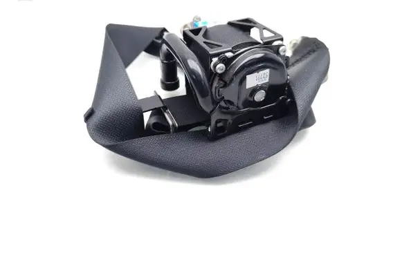 Mazda 6 Front seatbelt
