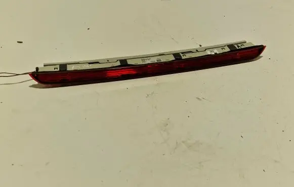 Audi A4 S4 B8 8K Third/center stoplight 8K9945097 8K994509718S