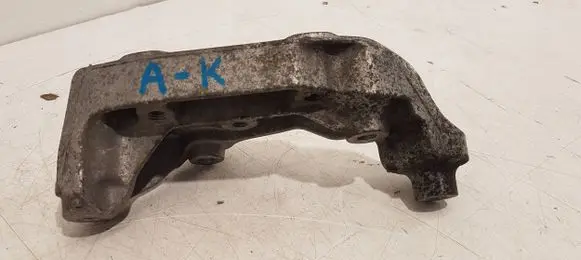 Opel Astra K Gearbox mounting bracket 13364008