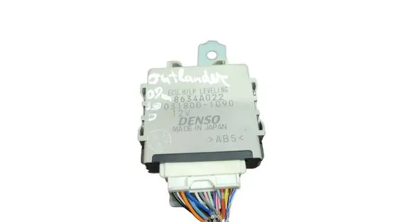 Mitsubishi Outlander Headlight ballast module Xenon 8634A022 0318001090