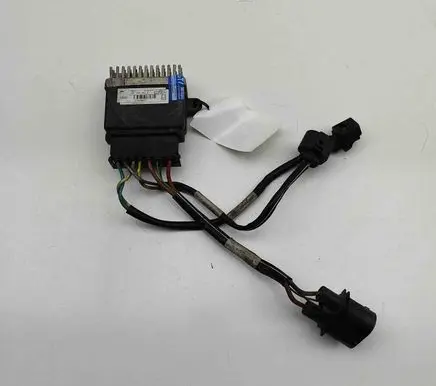 Audi A6 S6 C7 4G Coolant fan relay M142674 8K0910501D