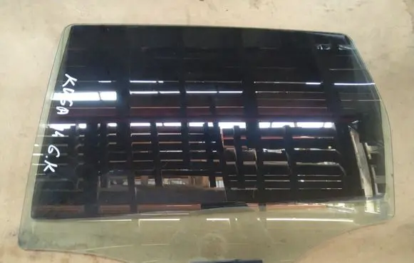 Ford Kuga II Rear door window glass CV44S25713A
