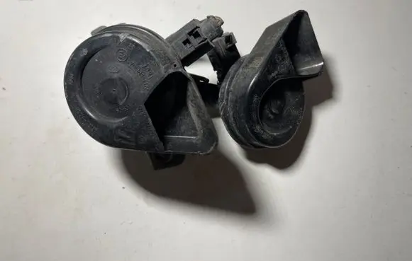 Volkswagen e-Up Horn signal 4L0951221A