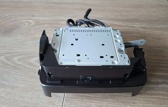 Lexus ES 250 - 300 - 330 GPS navigation control unit/module 8613033D21