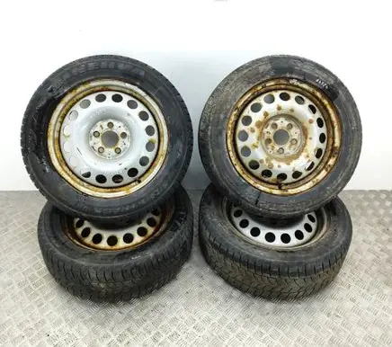 Mercedes-Benz Vito Viano W447 R17 steel rim A4474010201