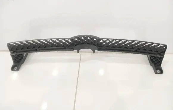 Front bumper mounting bracket