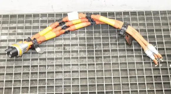Volvo XC40 Plug wire 32340939