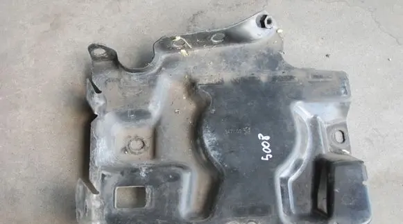 Peugeot 5008 Battery tray 160KM