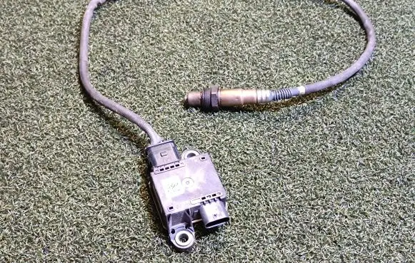 Renault Master III Lambda probe sensor 227930660R