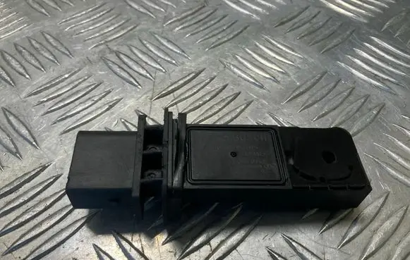 Mercedes-Benz E W211 Mass air flow meter A6420940148
