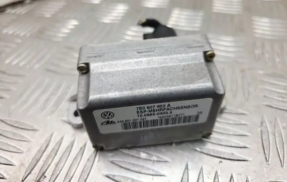 Audi TT Mk1 ESP acceleration yaw rate sensor 7E0907652A