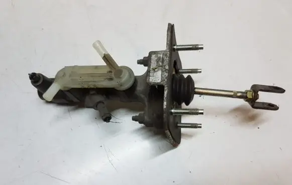 Toyota Prius (XW20) Master brake cylinder 3L5C152352