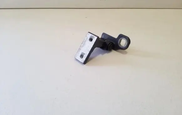 Volvo V40 Cross country Rear door upper hinge 31352692