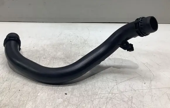 Audi A6 S6 C7 4G Engine coolant pipe/hose 04L121071H