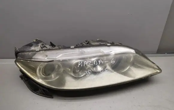 Mazda 6 Headlight/headlamp 082161147