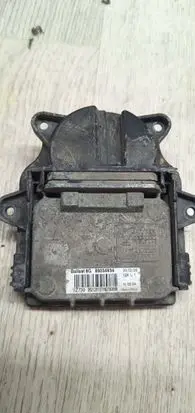 Volvo XC90 Headlight ballast module Xenon 89034934