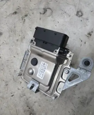Mercedes-Benz C AMG W205 Engine control unit/module ECU KRIS235789