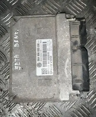 Volkswagen Jetta V Engine control unit/module 06A906033EM 5WP4032203