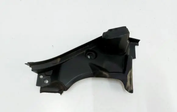BMW 2 Active Tourer U06 Wiper trim 8737158