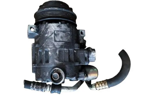 Volkswagen Golf IV Air conditioning (A/C) compressor (pump)