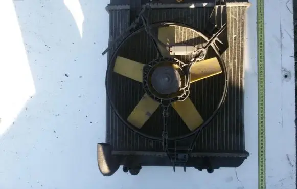 Nissan Micra Radiator cooling fan shroud
